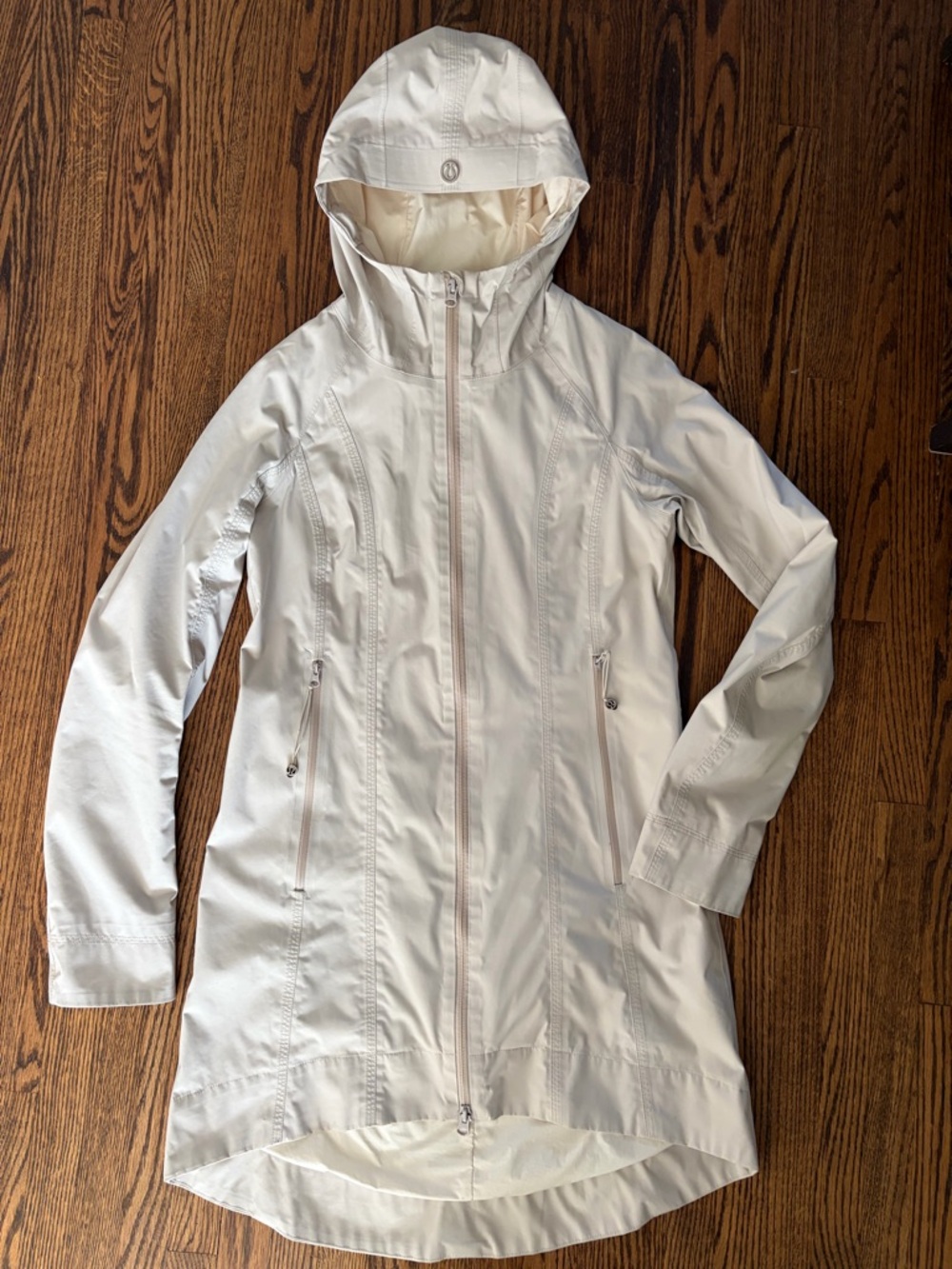 lululemon athletica Right as Rain Jacket Sz 4